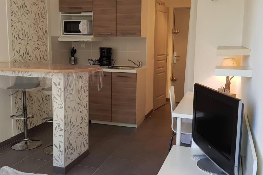 Cosy flat Bussy-Saint-Georges Exterior foto